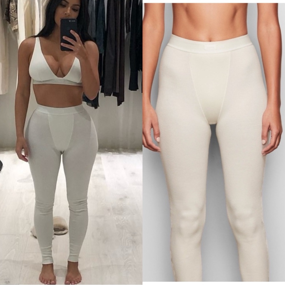 *NWT SKIMS Thermal ribbed cotton-blend Bone leggings As seen on Kim Kardashian
